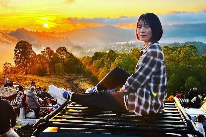 Amazing Mount Batur Jeep Sunrise and Black lava - Black sand and lava after sunrise: the contrast that makes it memorable