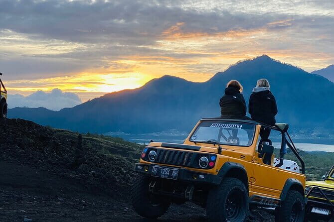 Jeep Mount Batur and Hot Springs with instagram fotos - The Mt. Batur summit ride: 4WD views, breakfast, and photo timing