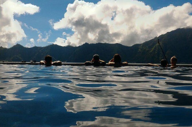 Mount Batur Sunrise Hike and Natural Hot Spring Option - Entering The Wake-Up: Pickup Times Around Ubud