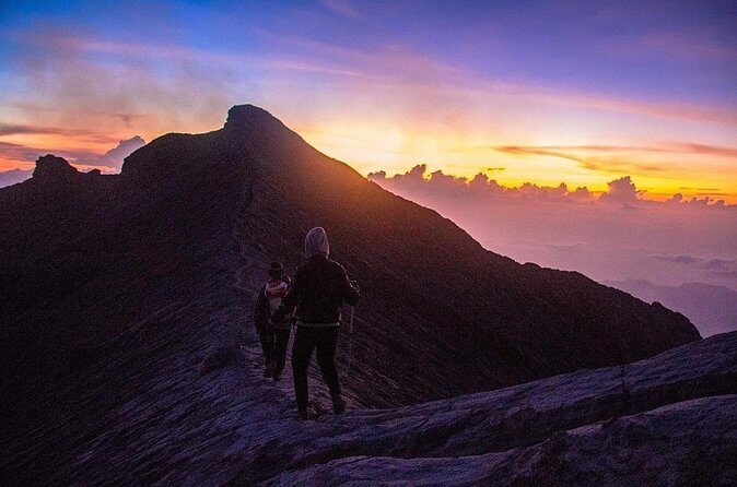 Mount Batur Sunrise Trekking, Hot Springs & Lunch at Restaurant - Getting to the mountain: what the early start means