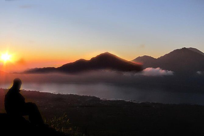 Mount Batur Sunrise Trekking Private All Inclusive - Mount Batur sunrise trekking: the real hook is the timing