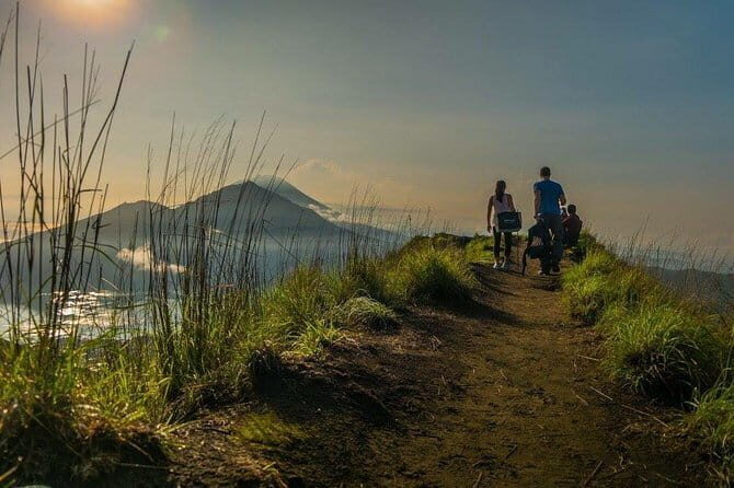 Mount Batur Sunrise Trekking with Optional Hot Spring - Optional Hot Springs: What You’re Really Paying For (and What Comes With It)