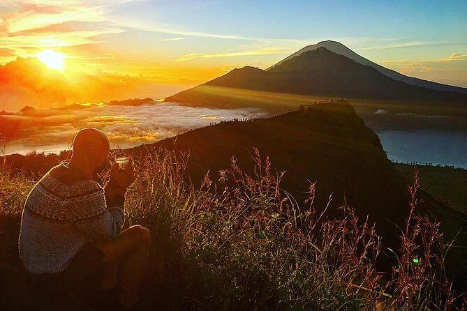 Mount Batur Volcano Sunrise Trekking With Ubud Rice Terrace - Why the 2:00am Start Feels Like a Secret Weapon