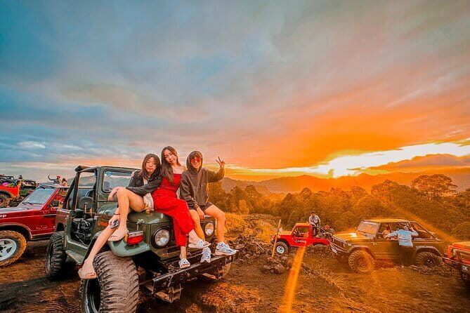 Mt Batur Sunrise Jeep & Natural Hot Spring Tour - Sunrise Jeep Time: Caldera Views, Black Lava Stops, and Photo Opportunities