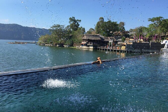Mt batur Sunrise Trekking and Natural Spring Tour - Natural hot springs with lake views: the recovery stop