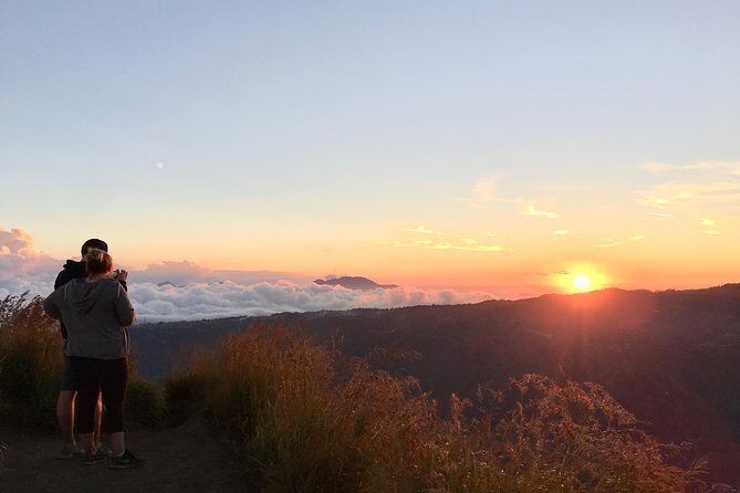 Private Mount Batur Sunset Trekking - All inclusive tour - Summit Time at Mount Batur: Sunset Views and Volcanic Steam Eggs