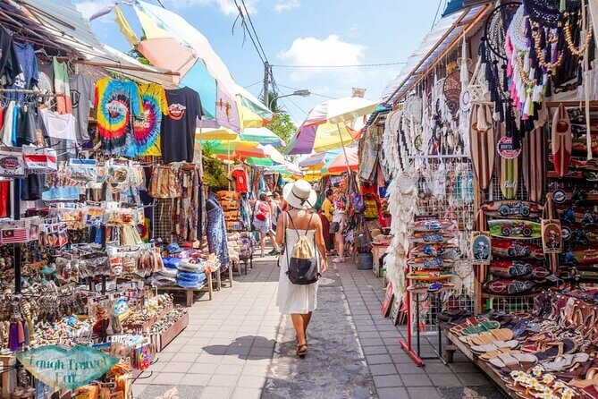 Private Tour: Waterfall, Kintamani Volcano, Ubud Tour with Lunch - Ubud Market and Puri Saren Palace: art shopping plus palace beauty