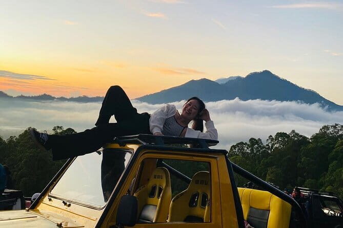 Sunrise + Jeep + Photographer - Key highlights you’ll actually feel