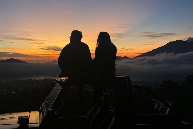 Sunrise + Jeep + Photographer - Ubud pickup around 1:00am: what that really means
