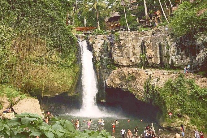 Ubud Combine Mount Batur Kintamani Tour - Tegenungan Waterfall: famous, but not trapped in crowds